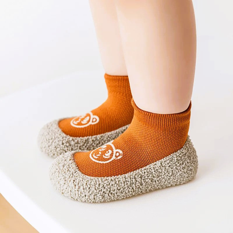 Kinder-Sockenschuhe (Bärchen braun)