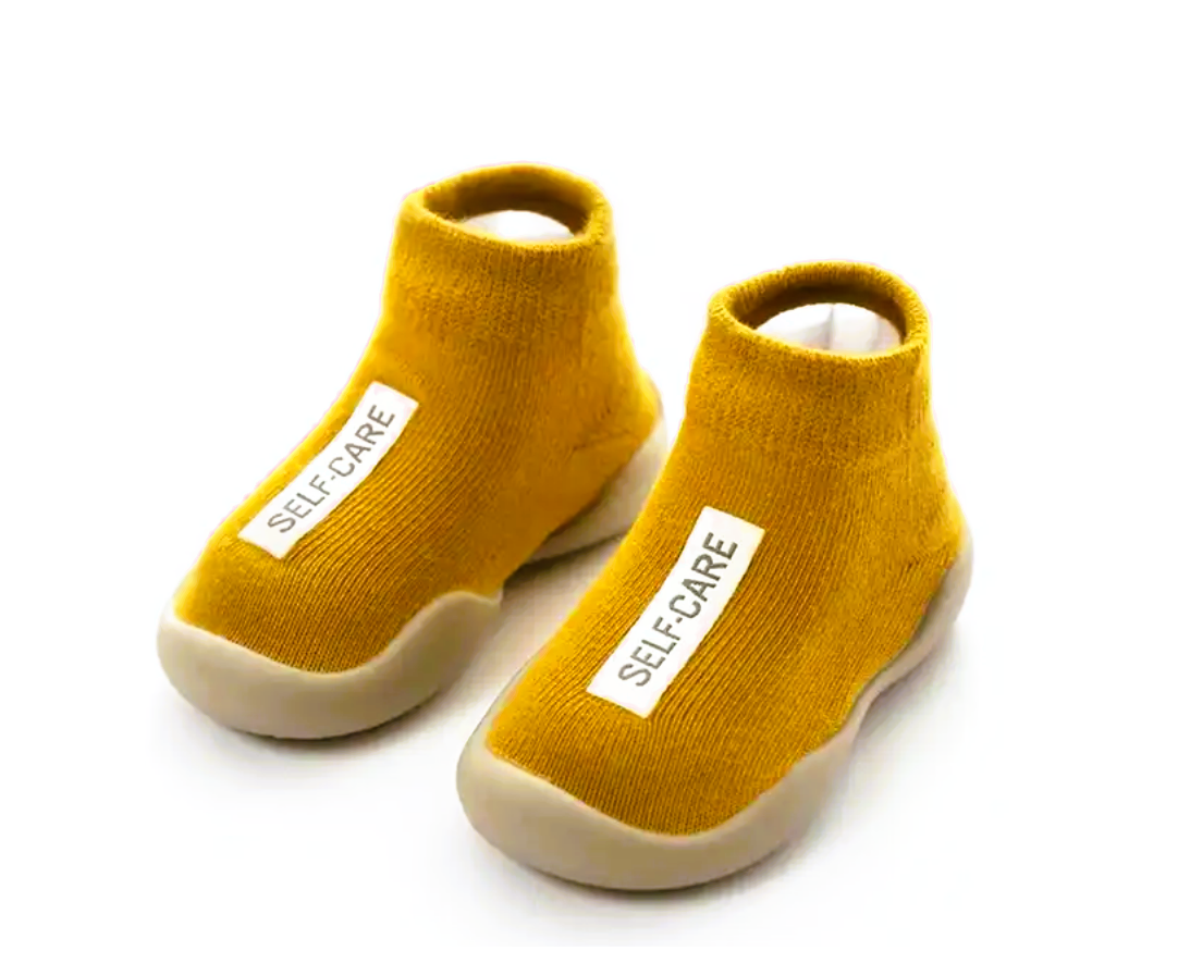 Kinder- Sockenschuhe (Currygelb)